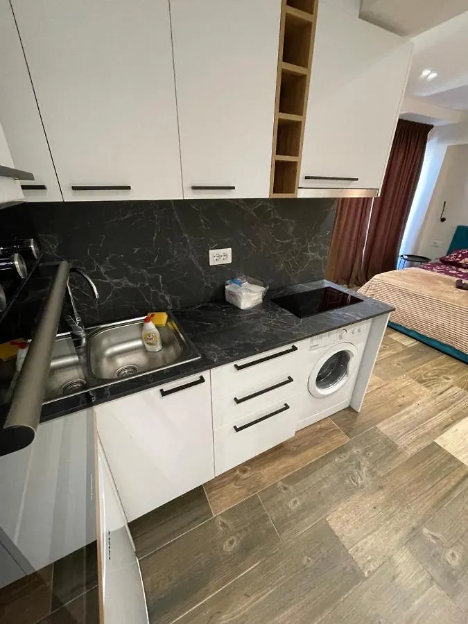 Boutique Central Studio Apartments Tirana