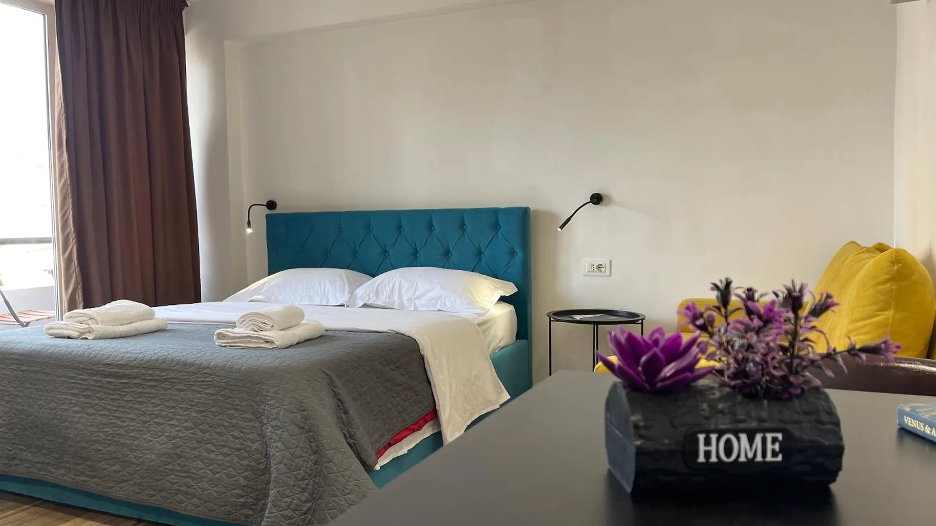 Boutique Central Studio Apartments Tirana